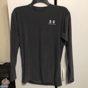 Under armor tight fitting gray shirt XL